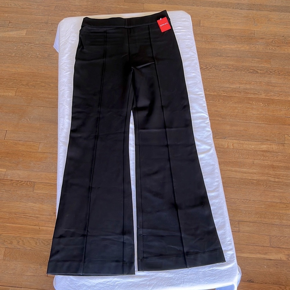 Spanx Hi-Rise Flare Pant